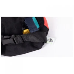 Doughnut - Seattle Lucas Beaufort Bumbag - Sac Banane 9 Doughnut - Seattle Lucas Beaufort Bumbag - Sac Banane -Magasin De Camping En Plein Air doughnut seattle lucas beaufort bumbag sac banane detail 4