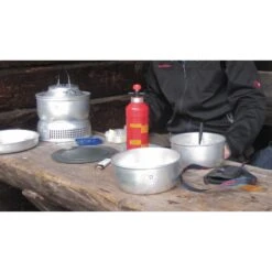 Trangia - Liquid Fuel Safety Tank Bottle - Bouteille à Combustible -Magasin De Camping En Plein Air trangia fluessigbrennstoff sicherheitstankflasche dcc8d83269ea664324fdfeeb95f6b798 1